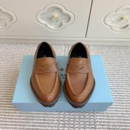 여성용 로퍼