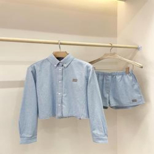 여성용 상하의 세트