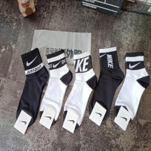 남녀공용 중목 양말 세트