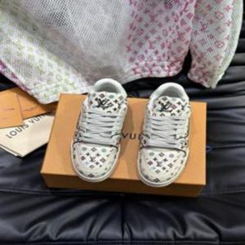 남녀공용 로우탑