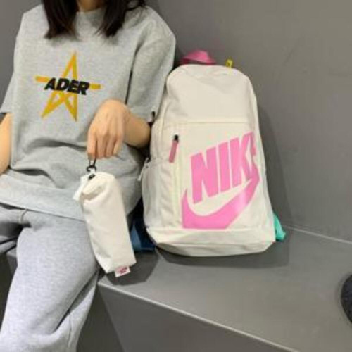 백팩