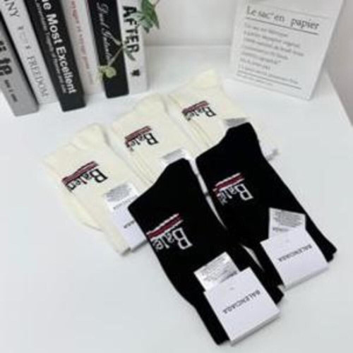 남녀공용 중목 양말 세트